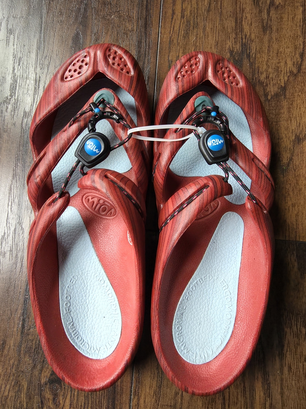 Red Mion Slip-On Sandals with Light Blue Footbed Size 8